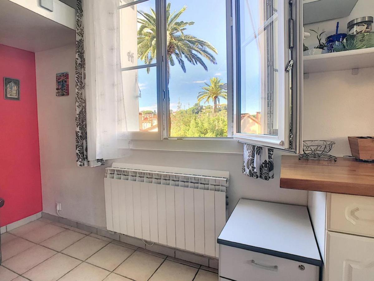 Charmant Appartement Dans Villa Avec Parc คานส์ ภายนอก รูปภาพ